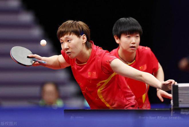 进一步拉开 进一步拉开