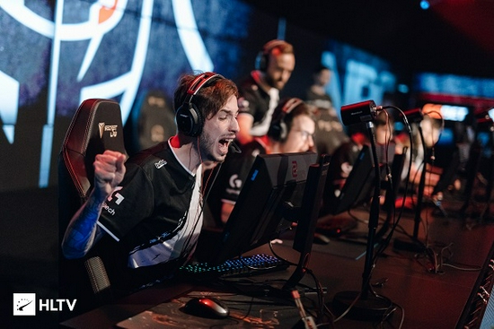 替代人选时 替代人选时