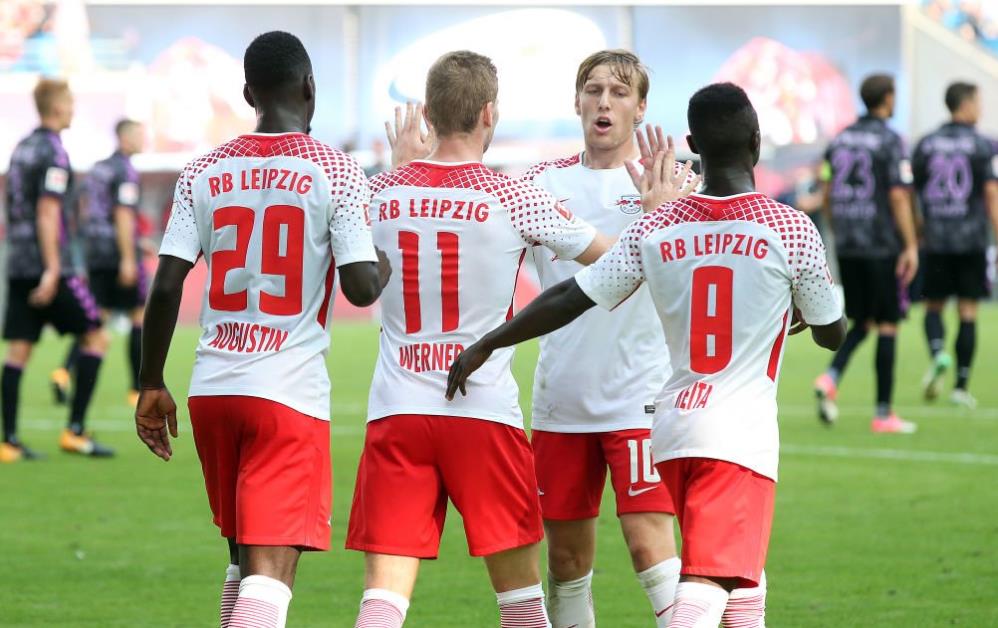 任与合作方 任与合作方